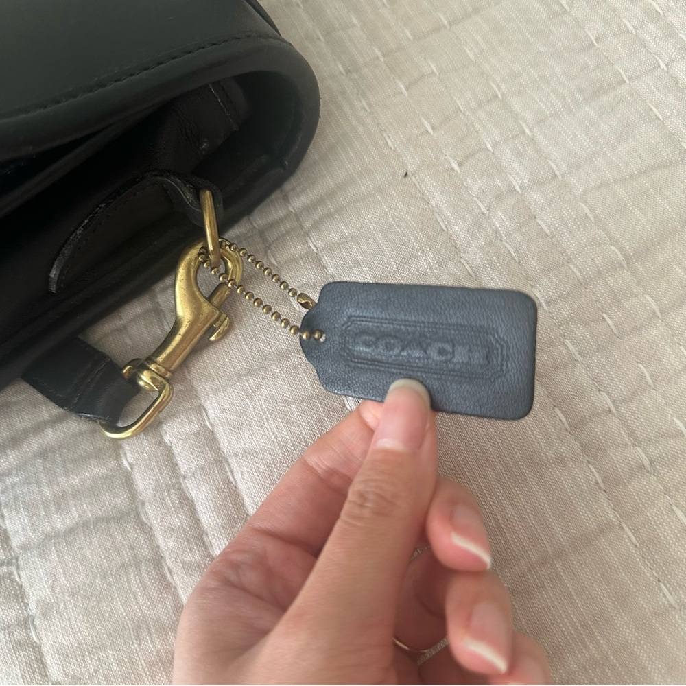 Classic Black Leather Top-Handle Crossbody Bag - Picture 7 of 11